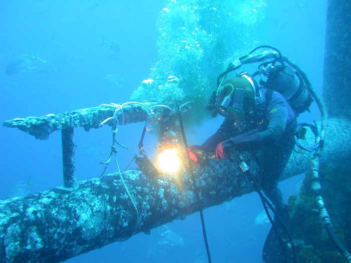 Travaux sous-marins